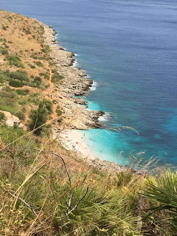 Antico Canale Castellammare del Golfo Luaran gambar